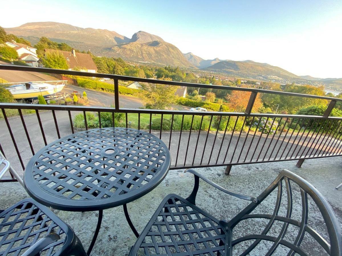 Appartamento Highland Self Catering Retreat With Stunning Views Fort William Esterno foto